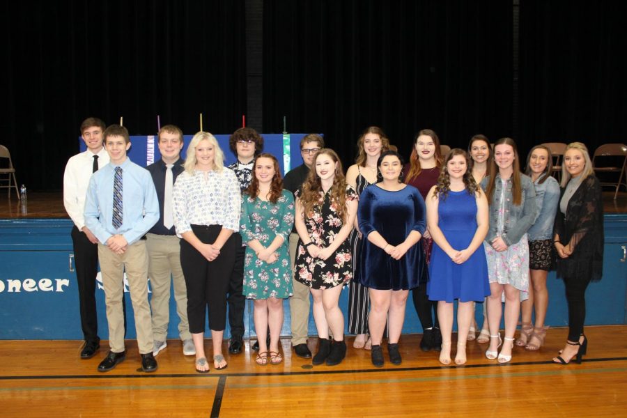 Palestine High Schools members of the National Honor Society 