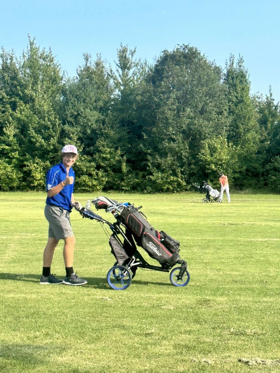 Carson Musgrave walking to his next hole. 