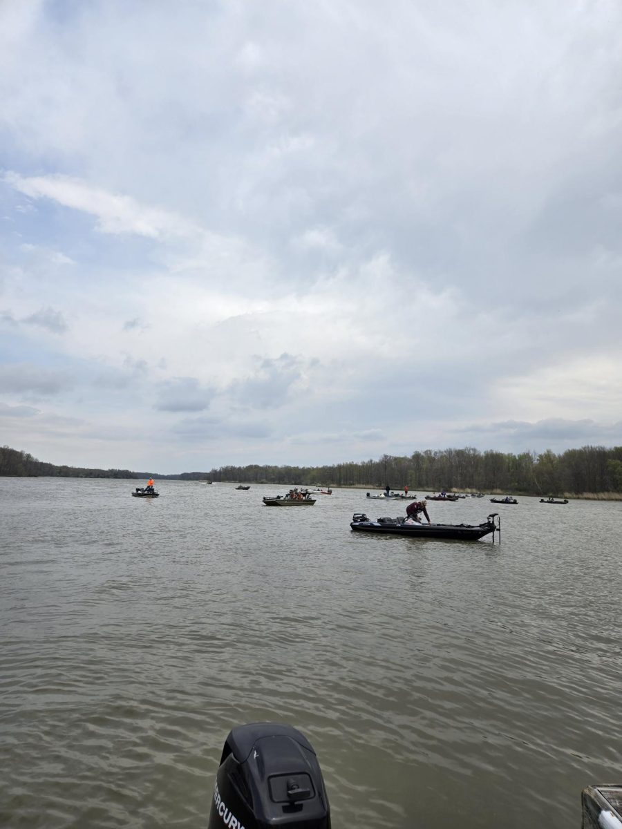 Boats waiting to dock to weigh in