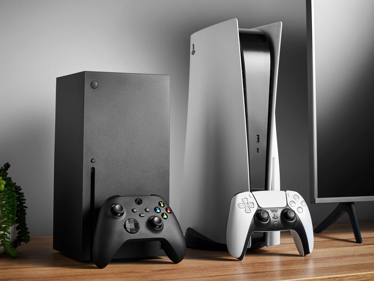 The Never Ending War of Consoles: Xbox vs Playstation