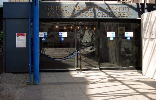 Great Ormond Street Hospital in London – credit, Fast Track Images, CC BY-SA 2.0.
